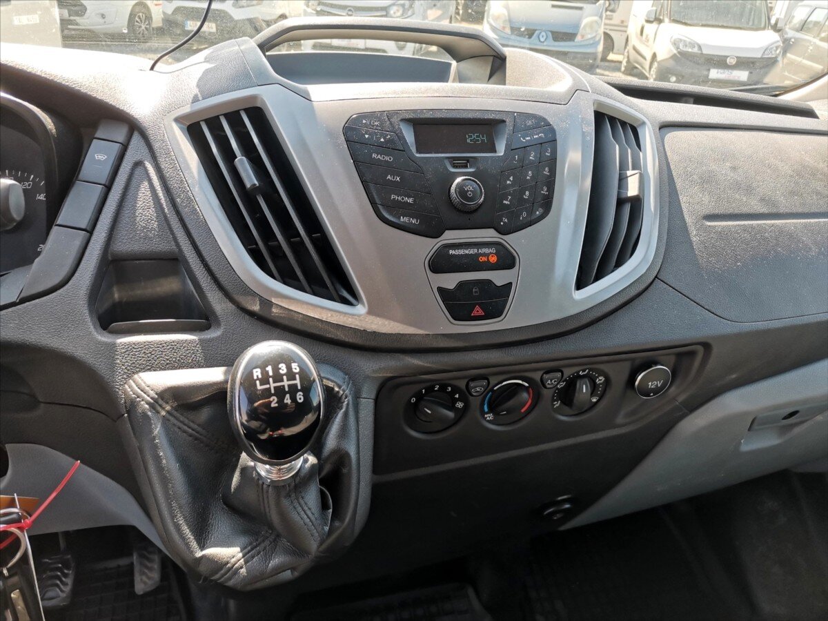 Ford Transit Valník 2,0 l 125 kw