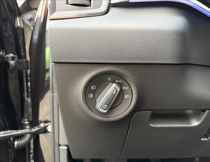 Škoda Karoq Kombi 999,0 81 kw