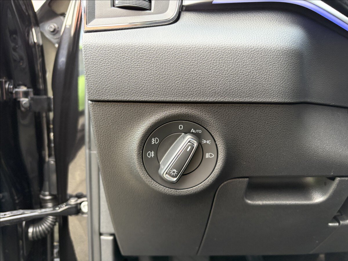 Škoda Karoq Kombi 999,0 81 kw