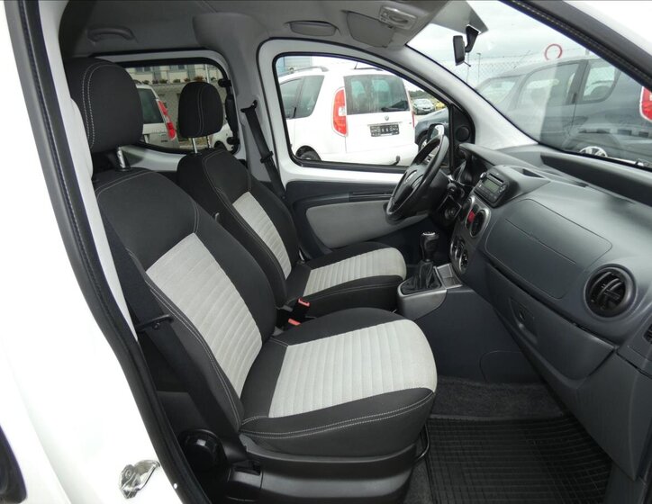 Fiat Fiorino Pick-up 1,4 l 54 kw