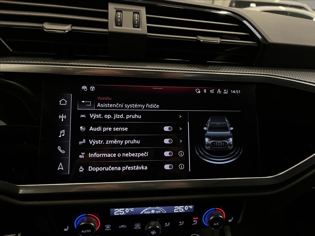 Audi Q3 SUV / Terénní 1,5 l 110 kw