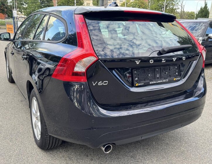 Volvo V60 6