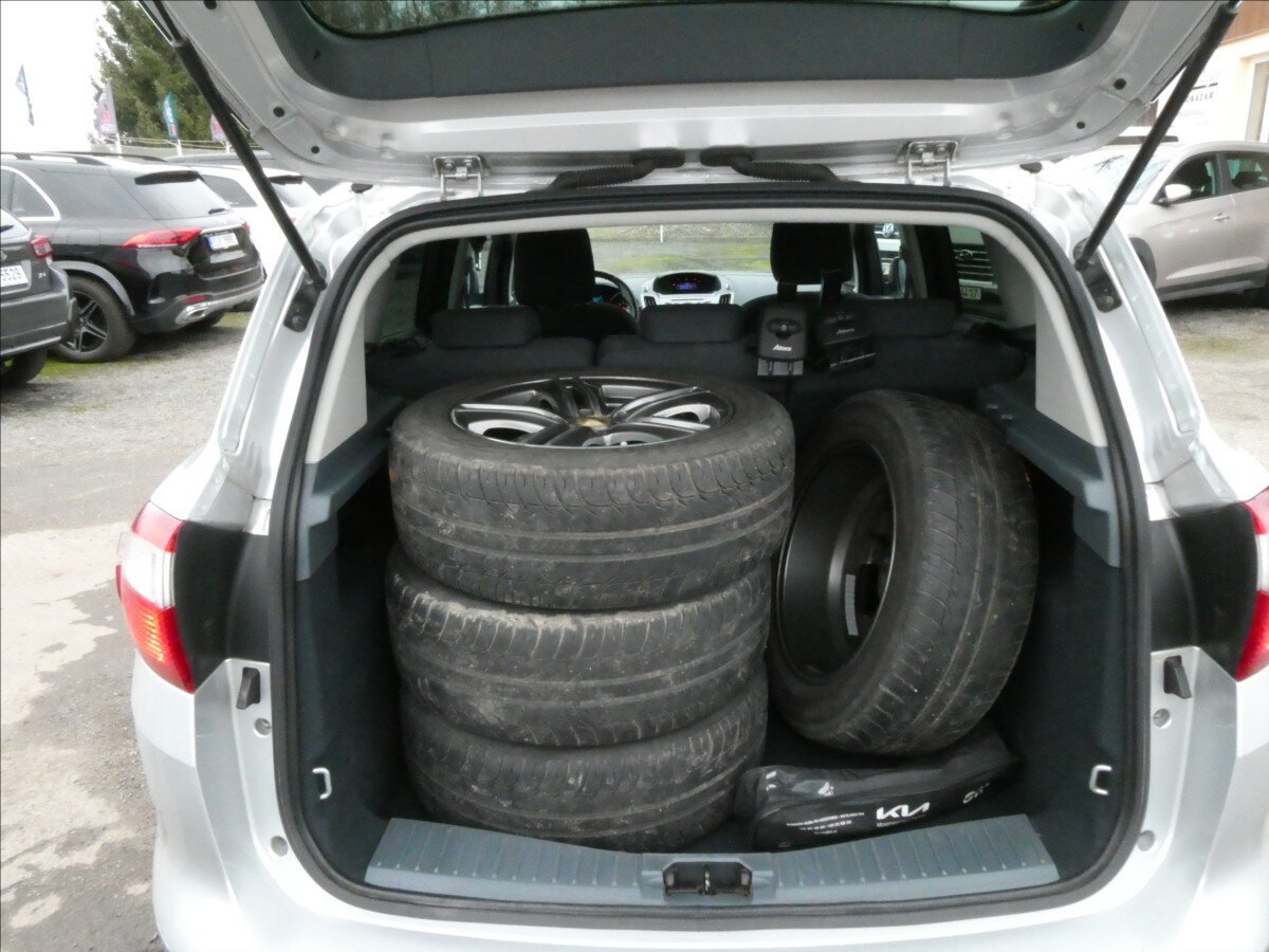 Ford C-MAX MPV 1,6 l 77 kw