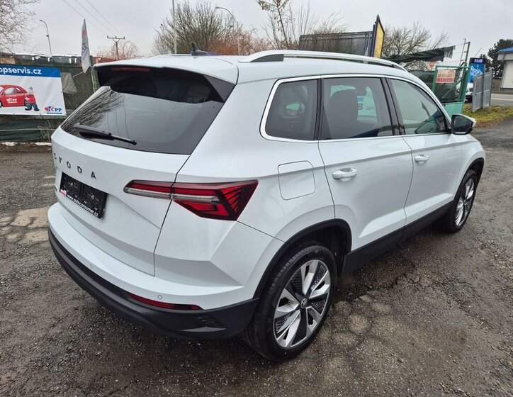 Škoda Karoq SUV 1,5 l 110 kw