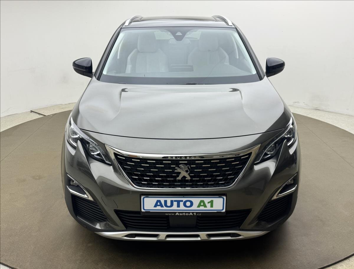 Peugeot 3008 SUV / Terénní 1,2 l 96 kw