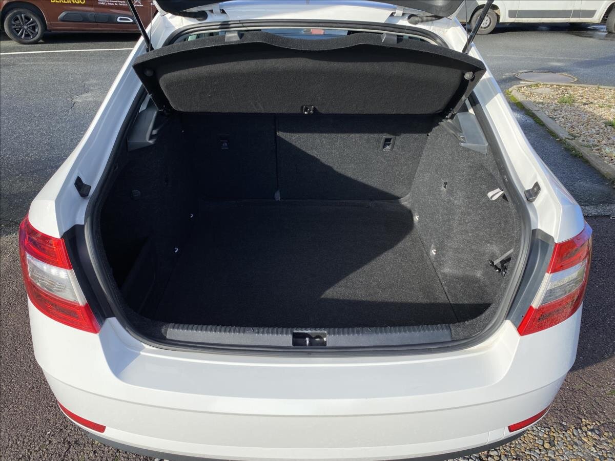 Škoda Octavia Liftback 1,6 l 85 kw