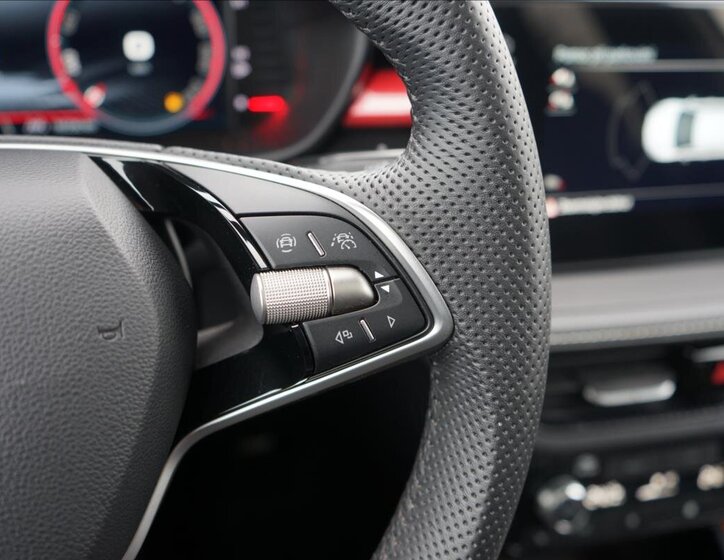 Škoda Fabia Hatchback 999,0 85 kw