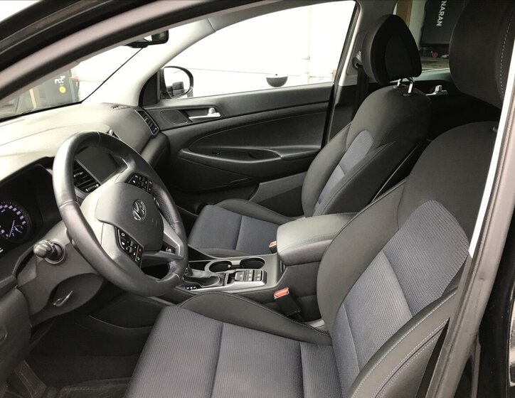 Hyundai Tucson CUV 1,7 l 104 kw