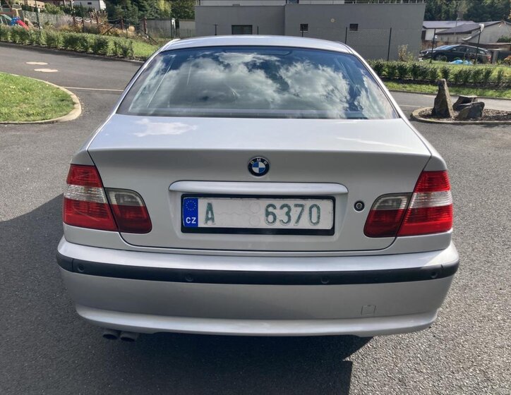 BMW Řada 3 Sedan / Limuzína 2,5 l 141 kw