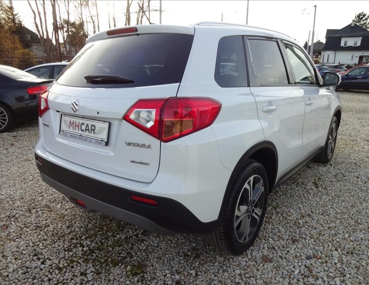 Suzuki Vitara 7