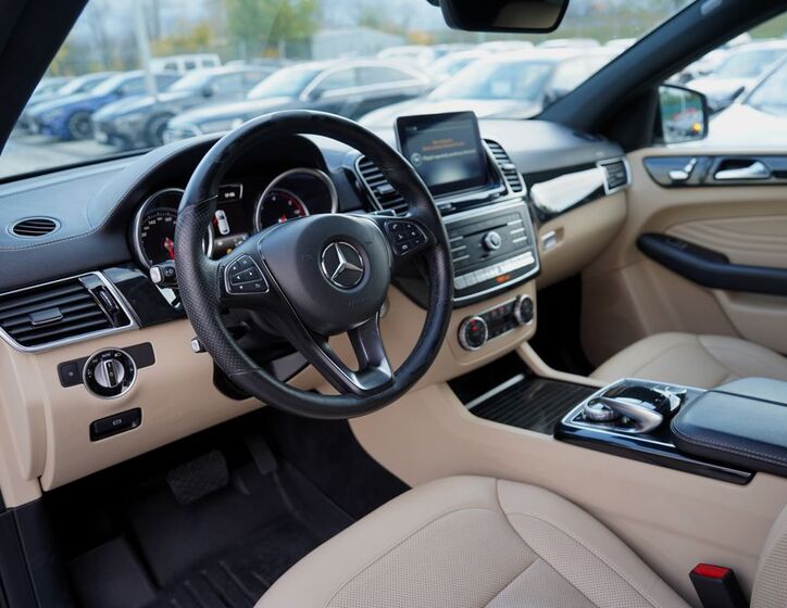 Mercedes-Benz GLE 25