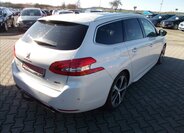 Peugeot 308 Kombi 2,0 l 133 kw