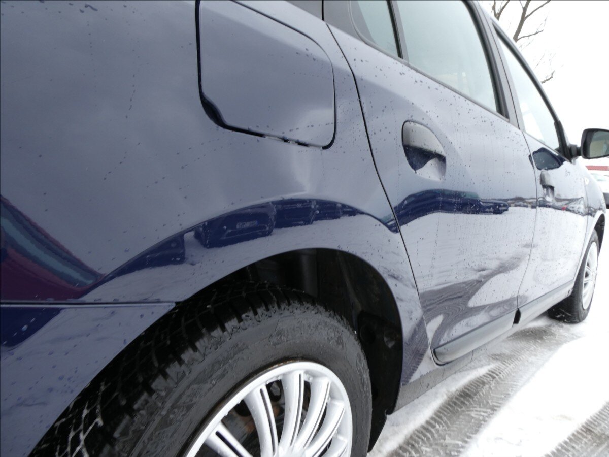 Dacia Logan Kombi 1,1 l 54 kw