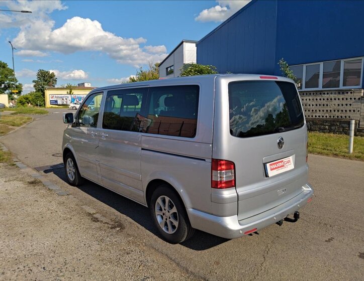 Volkswagen Multivan Kombi 2,5 l 96 kw