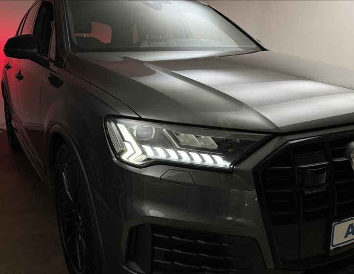 Audi Q7 SUV 3,0 l 210 kw