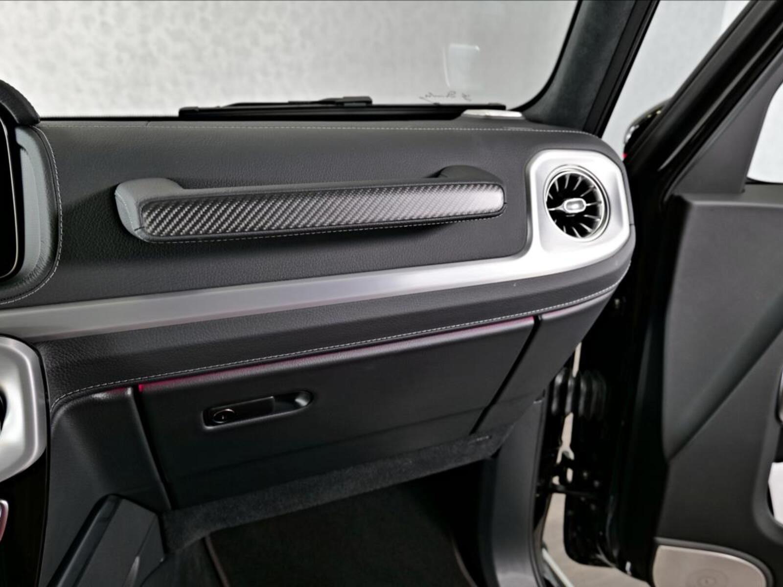 Mercedes-Benz Třídy G 24