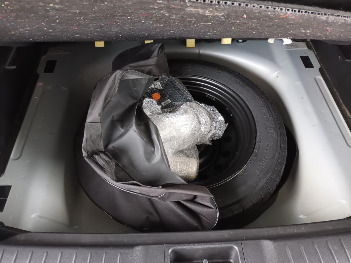 Suzuki Vitara SUV 1,4 l 103 kw