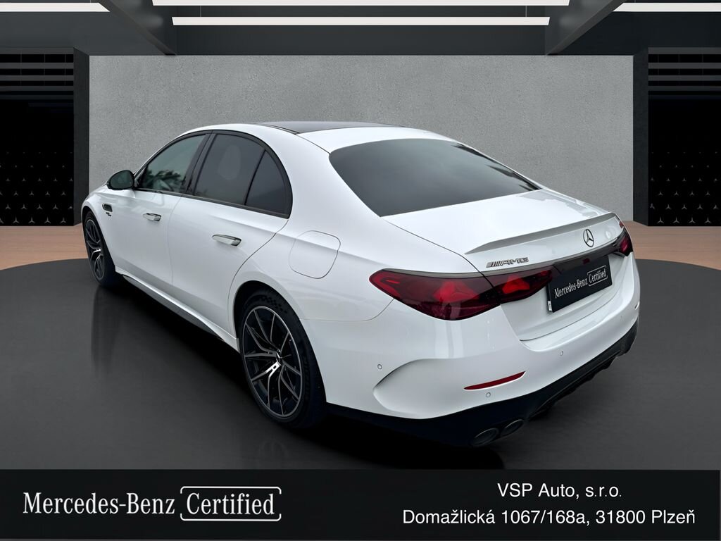 Mercedes-Benz Třídy E Sedan / Limuzína 3,0 l 330 kw