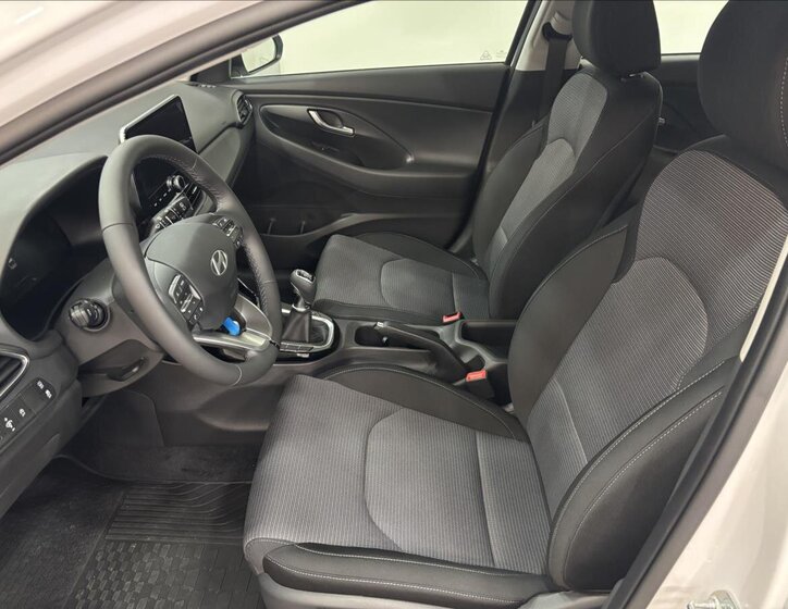 Hyundai i30 Hatchback 1,5 l 70 kw