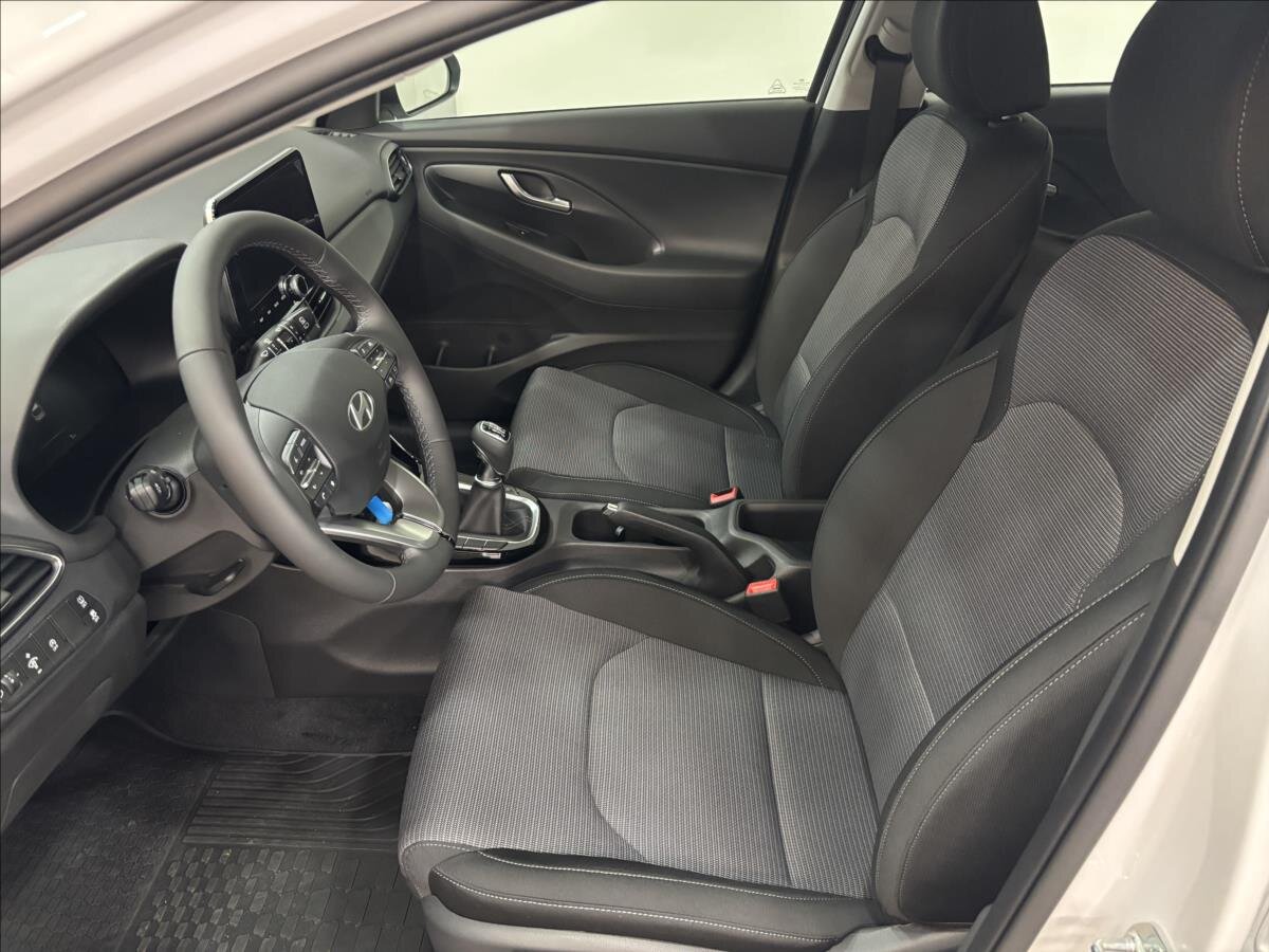 Hyundai i30 Hatchback 1,5 l 70 kw