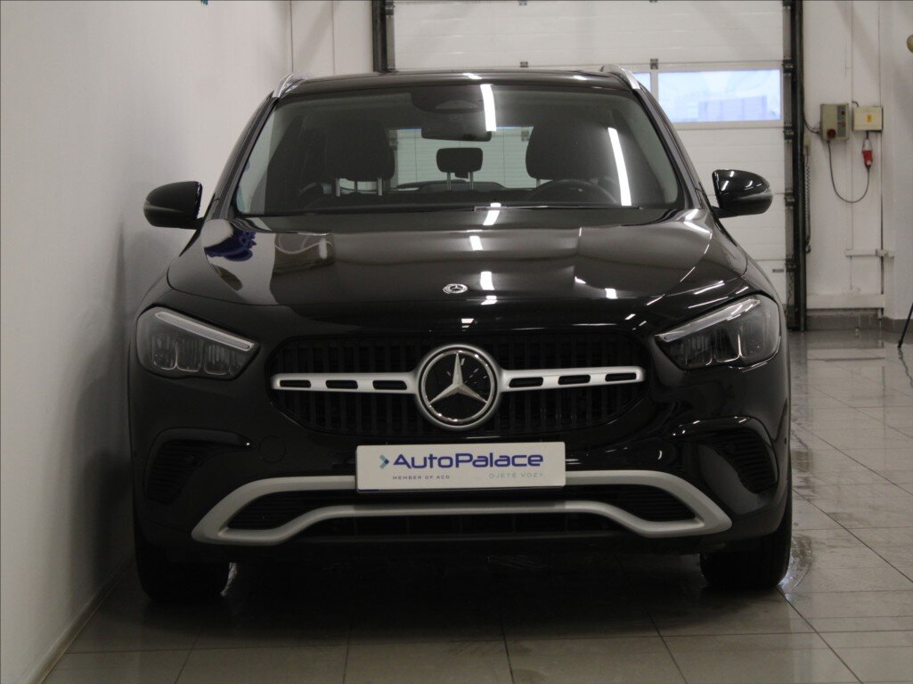 Mercedes-Benz GLA SUV 2,0 l 110 kw
