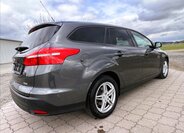 Ford Focus Kombi 999,0 92 kw