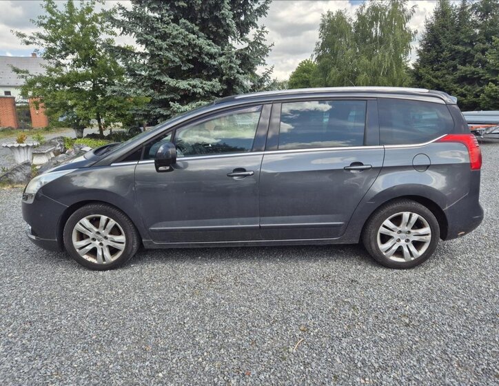 Peugeot 5008 Kombi 1,6 l 115 kw