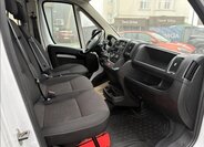 Opel Movano Skříň 2,2 l 103 kw