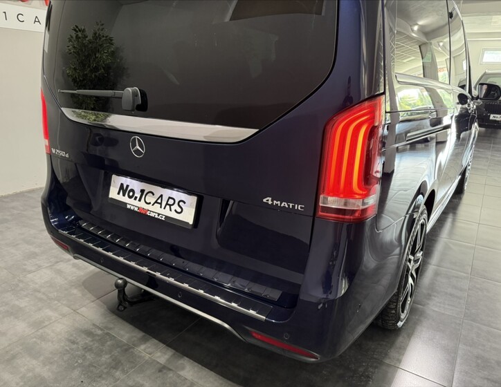 Mercedes-Benz Třídy V 28