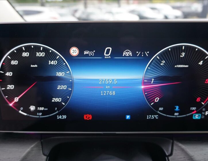 Mercedes-Benz Třídy V 14