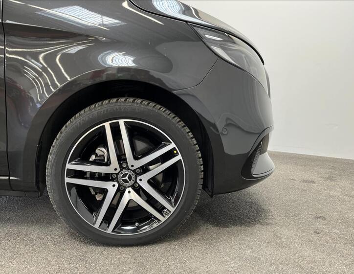 Mercedes-Benz Třídy V 26