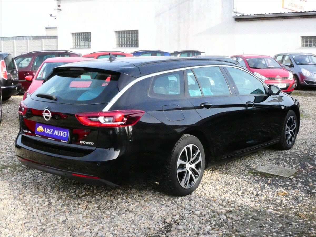 Opel Insignia Kombi 1,6 l 81 kw
