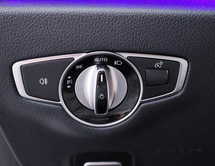 Mercedes-Benz Třídy E Kombi 2,0 l 143 kw