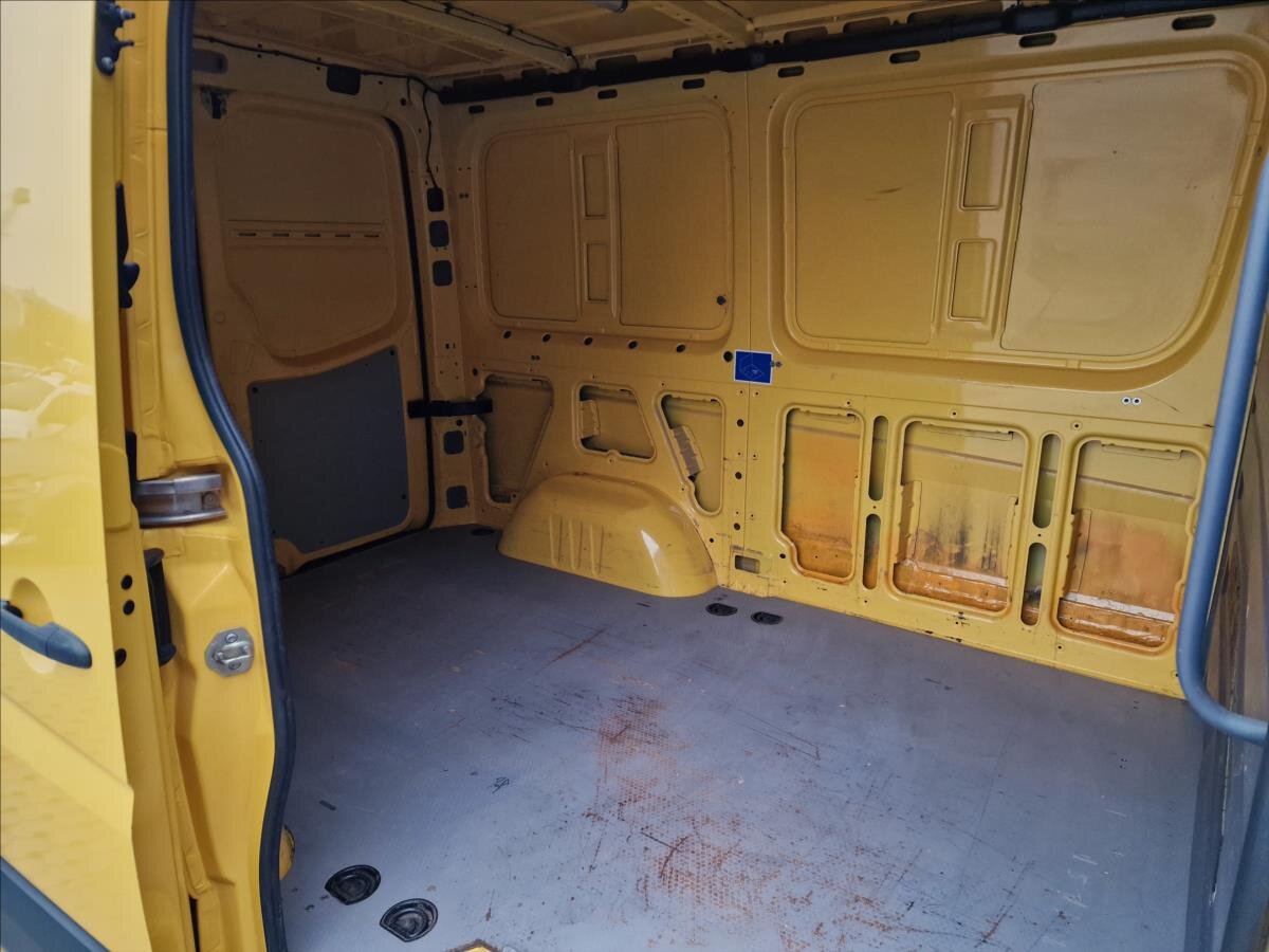Volkswagen Crafter Skříň 2,0 l 100 kw