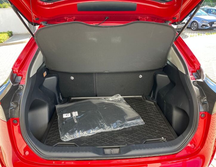 Toyota Yaris Cross 28