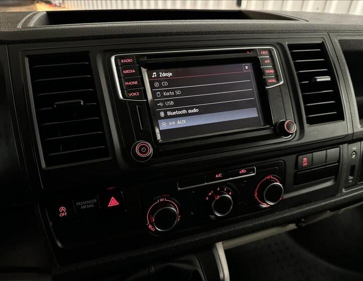 Volkswagen Transporter 23