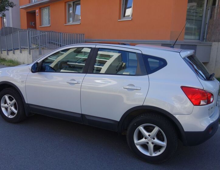 Nissan Qashqai 11