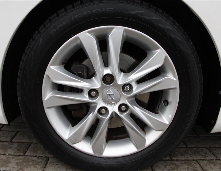 Hyundai i30 Kombi 1,6 l 81 kw