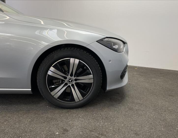 Mercedes-Benz Třídy C 22