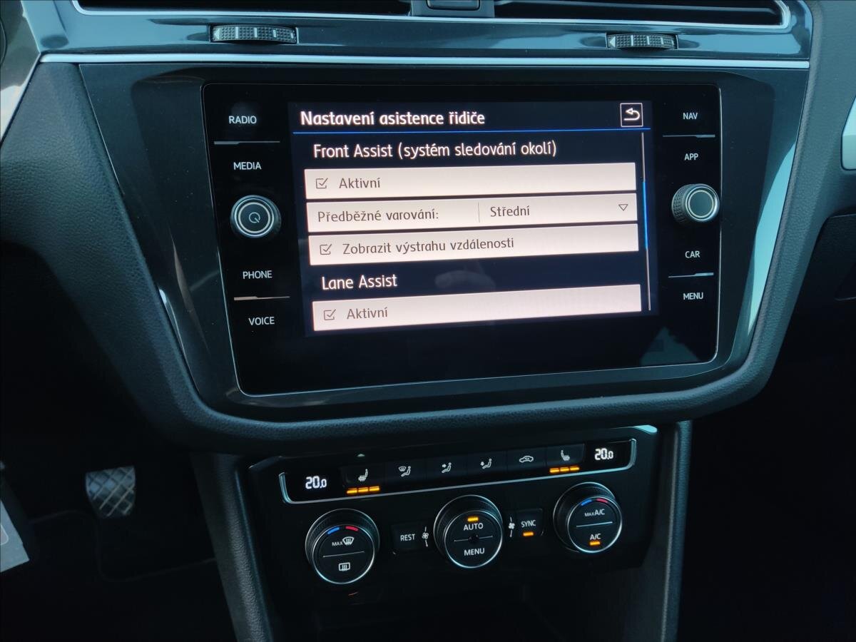 Volkswagen Tiguan SUV / Terénní 2,0 l 110 kw