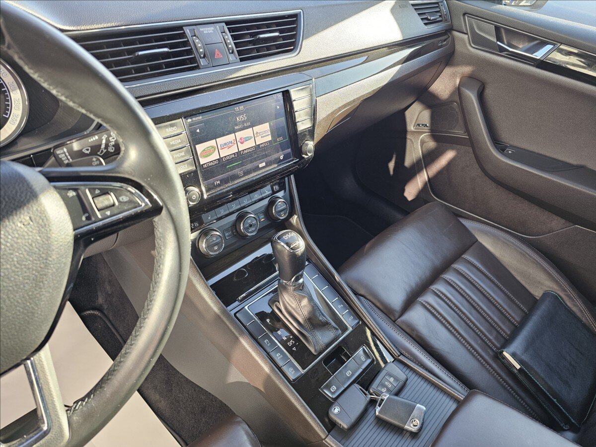 Škoda Superb Kombi 2,0 l 140 kw