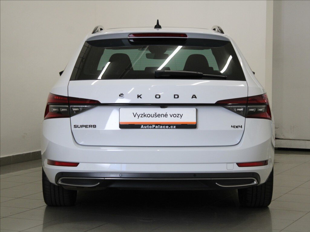 Škoda Superb