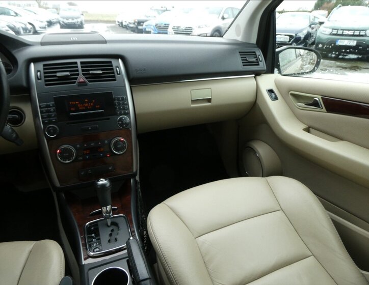 Mercedes-Benz Třídy B Hatchback 2,0 l 80 kw