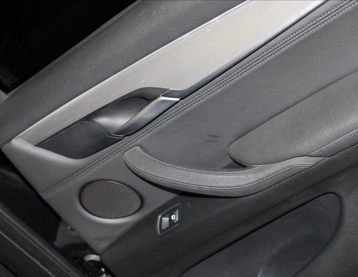 BMW X5 SUV / Terénní 3,0 l 190 kw