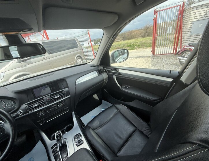 BMW X3 SUV / Terénní 3,0 l 225 kw