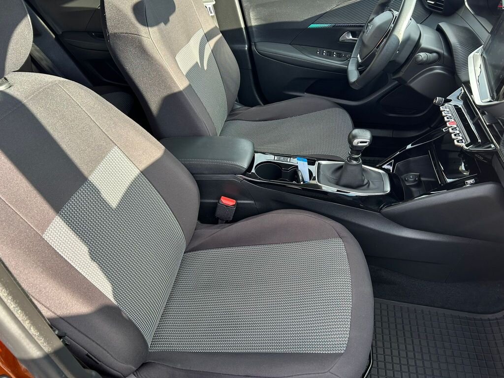 Peugeot 2008 SUV 1,2 l 74 kw