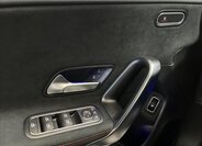 Mercedes-Benz CLA 12