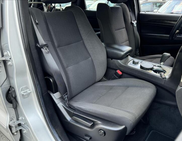 Jeep Grand Cherokee 32