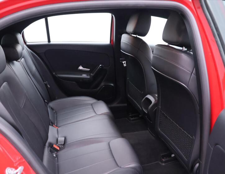 Mercedes-Benz Třídy A 12