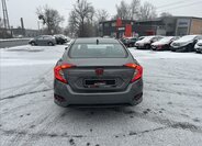 Honda Civic Sedan / Limuzína 1,5 l 134 kw